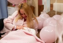 Инна Белень показала фигуру в белье спустя три недели после родов