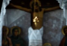 Ничего не покупайте и не берите в руки веник: что запрещено делать 11 мая