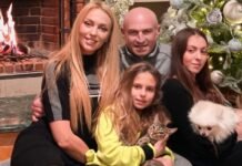 Маша Полякова публично обратилась к отцу по случаю его дня рождения