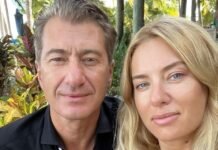 Никитин рассказал, почему до сих пор официально не расстался с Горбачевой