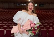 Петрожицкая показала, как ее встретил жених после длительной разлуки