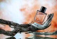 Звучит лучше, чем люкс: молодежь массово ищет давно забытый аромат 1903 года