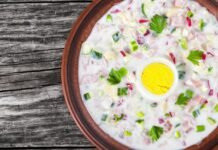 Коварное блюдо: сколько часов можно хранить готовую окрошку