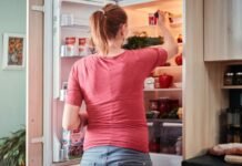 Забудете о мойке на полгода: 10 гениальных уловок, чтобы холодильник всегда был чистым