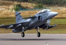 Saab вперше підняла у повітря двомісний Gripen F – чому ця версія важлива для України