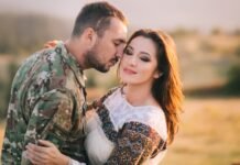Наталья Карпа впервые рассказала, как чуть не развелась с мужем-военным: “Просто дай мне шанс”