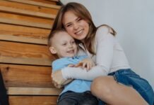 Раскрыл секреты мамы: 8-летний сын Анны Кошмал дал забавное интервью
