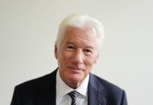 “Я ваш брат”: Річард Гір звернувся до українців і прочитав вірш Іздрика