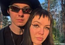 Певица Кажанна объявила о помолвке с военным «Азова»