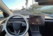 Tesla поки без автопілота FSD у ЄС – рішення відклали