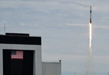 Екіпаж SpaceX встановив рекорд, діставшись МКС менш ніж за 8 годин