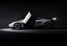 Tesla показала літаючий Roadster, який розганяється до 100 км/год за 0,81 секунди