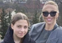 Полякова рассекретила, какую профессию выбрала ее младшая дочь